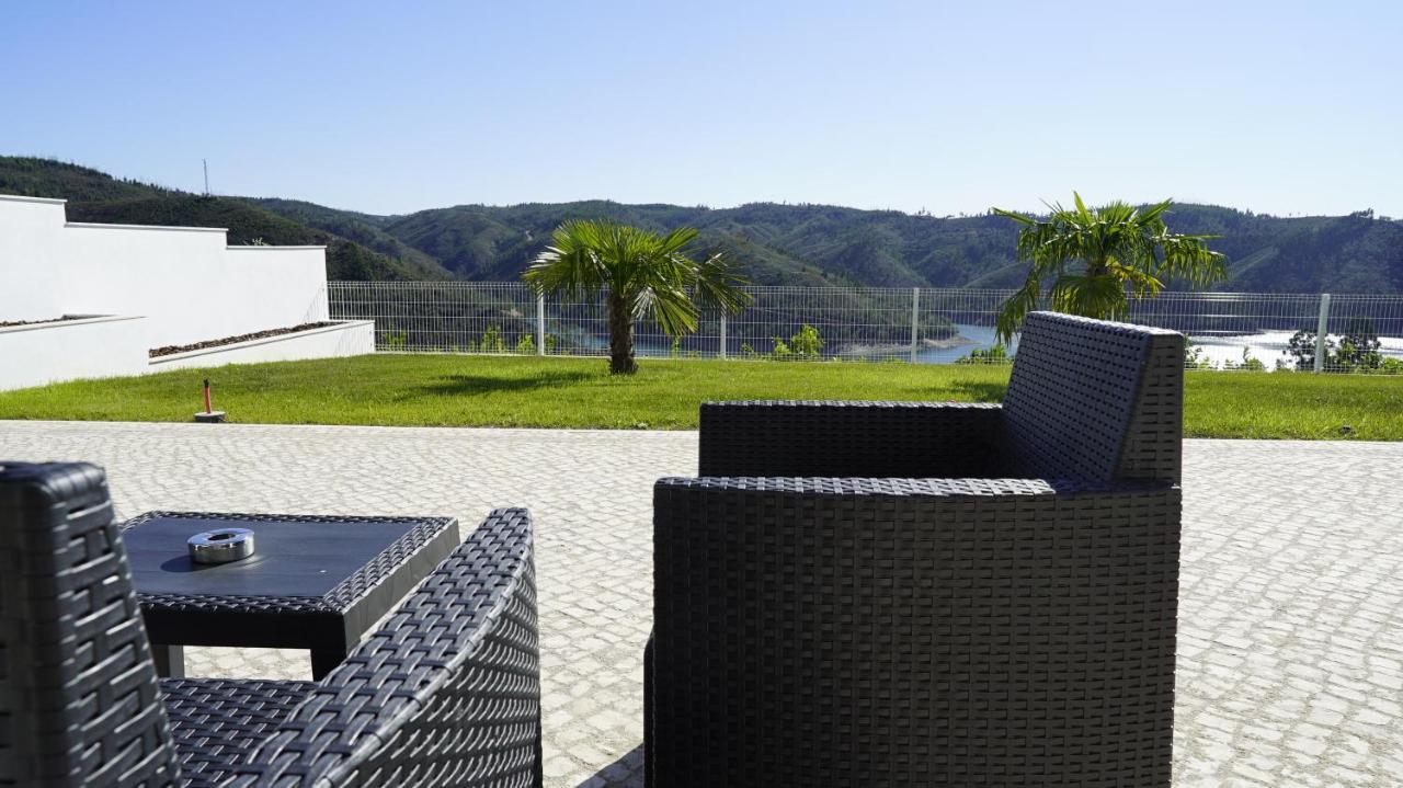 Lago Azul Villas Ferreira do Zêzere Exterior foto